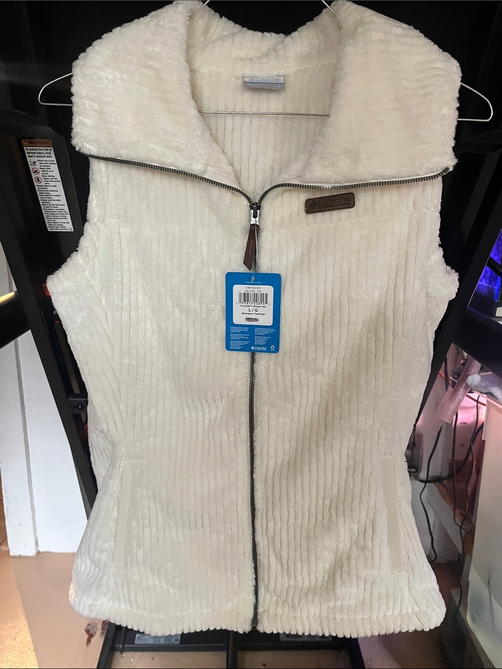 Columbia Cream Ribbed Fleece Vest with Stand Collar